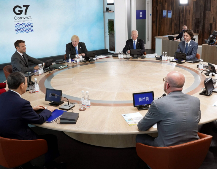 G7